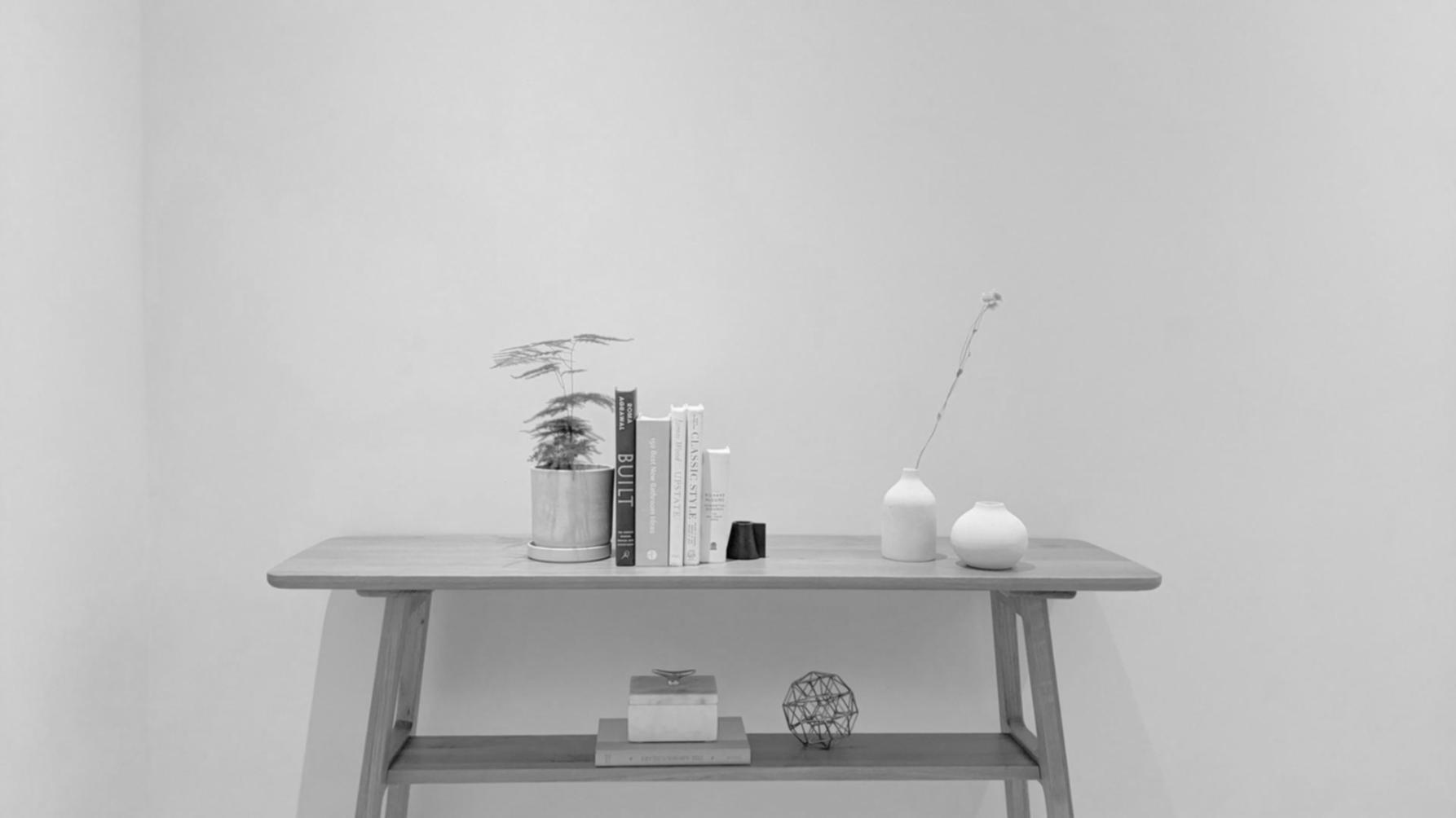 Early office setup showing workspace where telmoraqix was founded